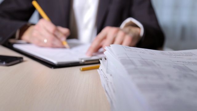 Foto: Zulässig: Werbungskostenabzugsverbot bei Kapitaleinkünften